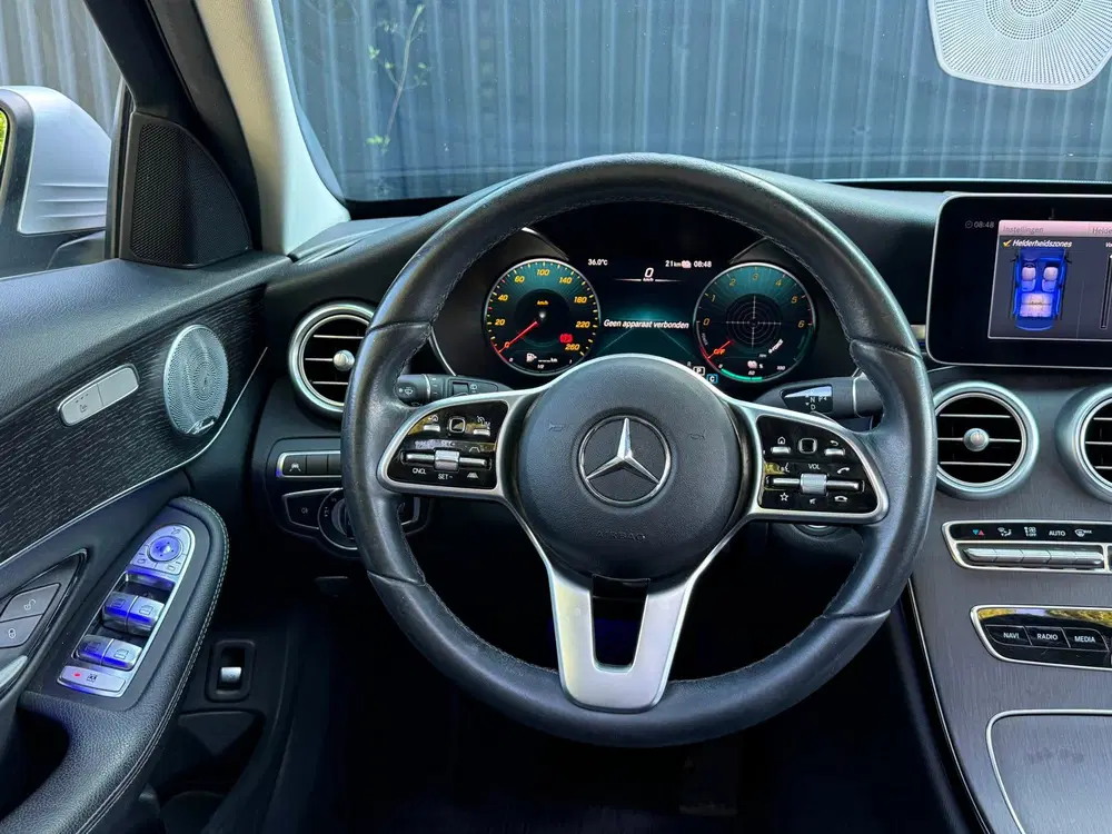Mercedes-Benz C-Klasse 306PK AMG Pano I Dealer onderh. I Dig. uit 2020, foto 3