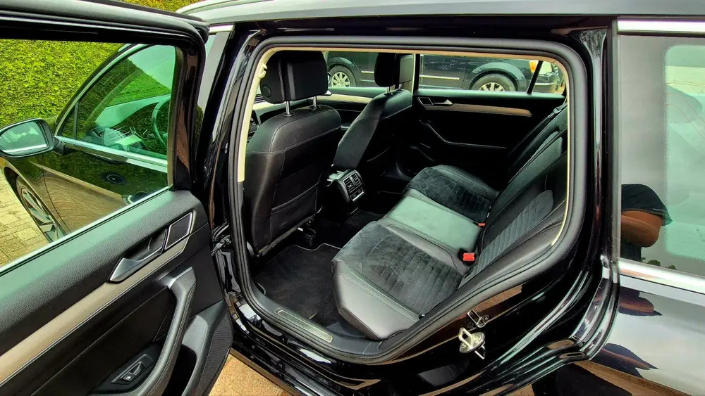 Volkswagen Passat VW Passat 1.5 TSI 150pk 2xR-Line 2019 Zwar uit 2019, foto 12
