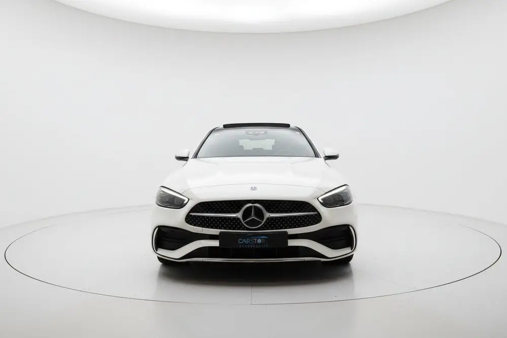 Mercedes-Benz C-Klasse 180 AMG PANO MEMORY HUD 360 NAP uit 2022, foto 2