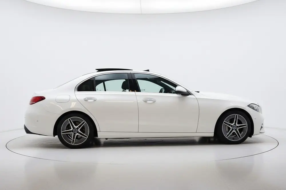 Mercedes-Benz C-Klasse 180 AMG PANO MEMORY HUD 360 NAP uit 2022, foto 4