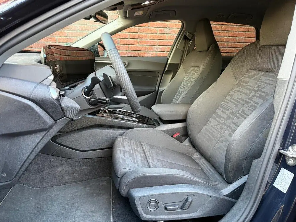 Audi A5 Avant 2.0 e-hybrid quattro S edition 299 P uit 2025, foto 6