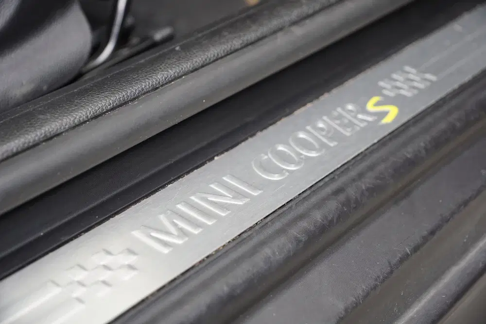 Mini Cooper SE Cooper SE uit 2022, foto 8