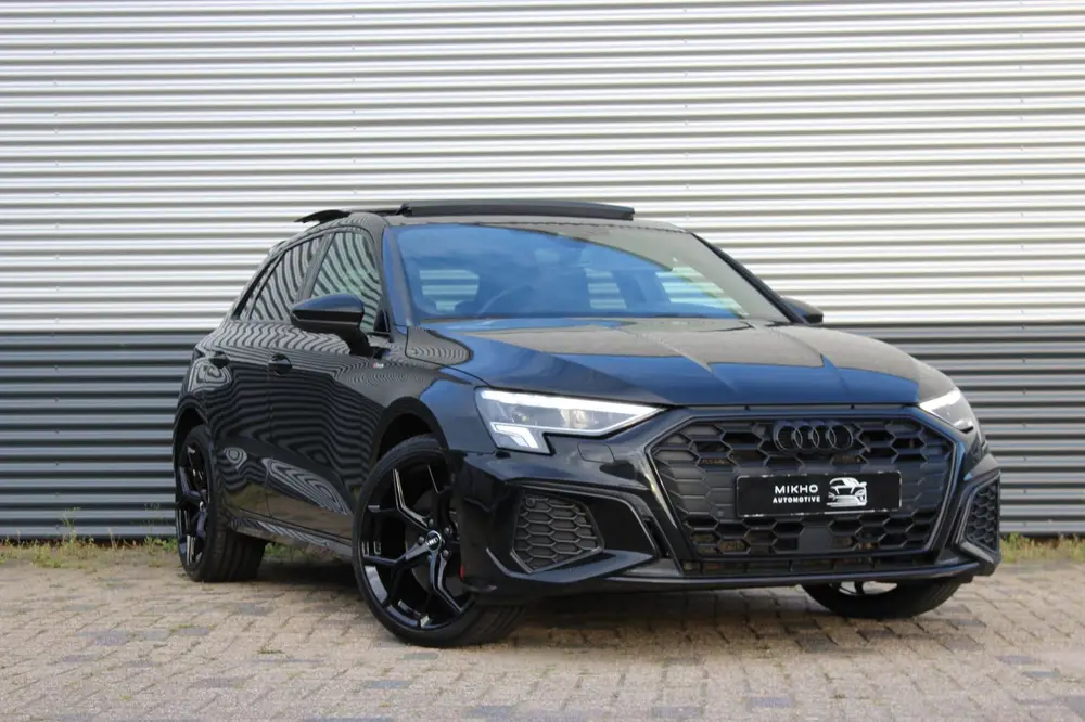 Audi A3 45 TFSI e Competition uit 2023, foto 15