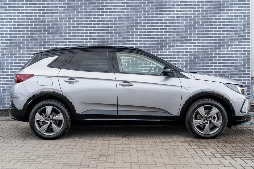 Opel Grandland 1.6 Hybrid GS-Line uit 2023, foto 16