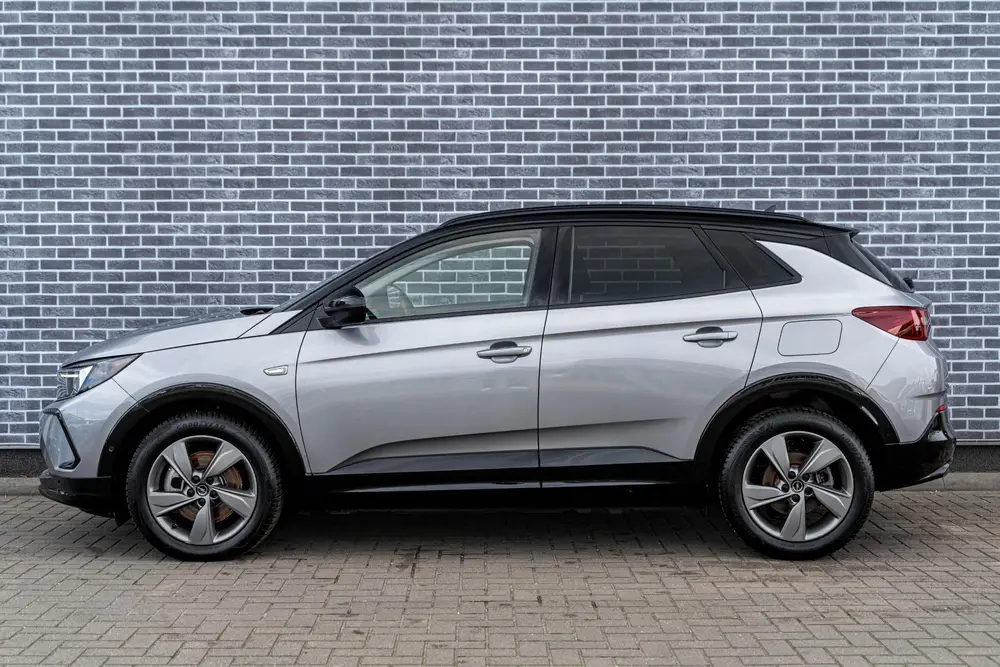 Opel Grandland 1.6 Hybrid GS-Line uit 2023, foto 3