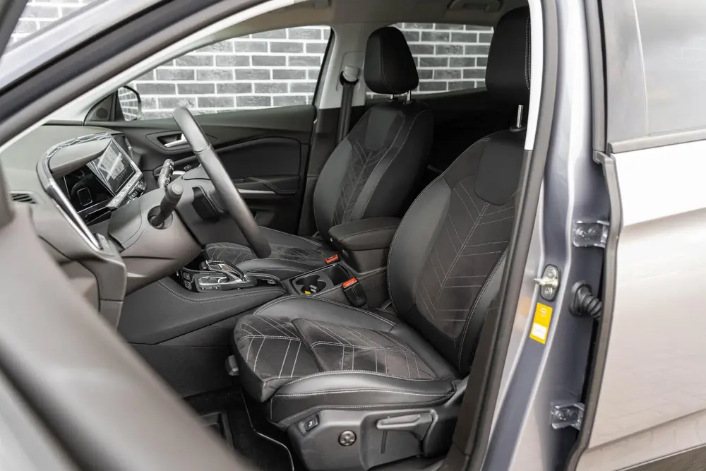 Opel Grandland 1.6 Hybrid GS-Line uit 2023, foto 4