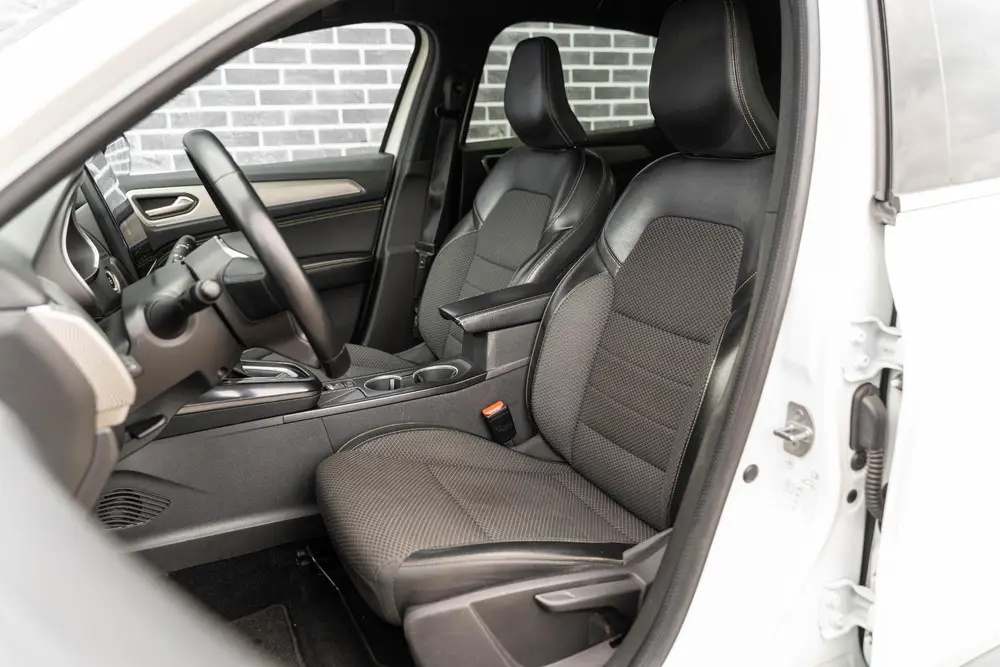 Renault Arkana 1.6 E-Tech full hybrid 145 Techno uit 2023, foto 4