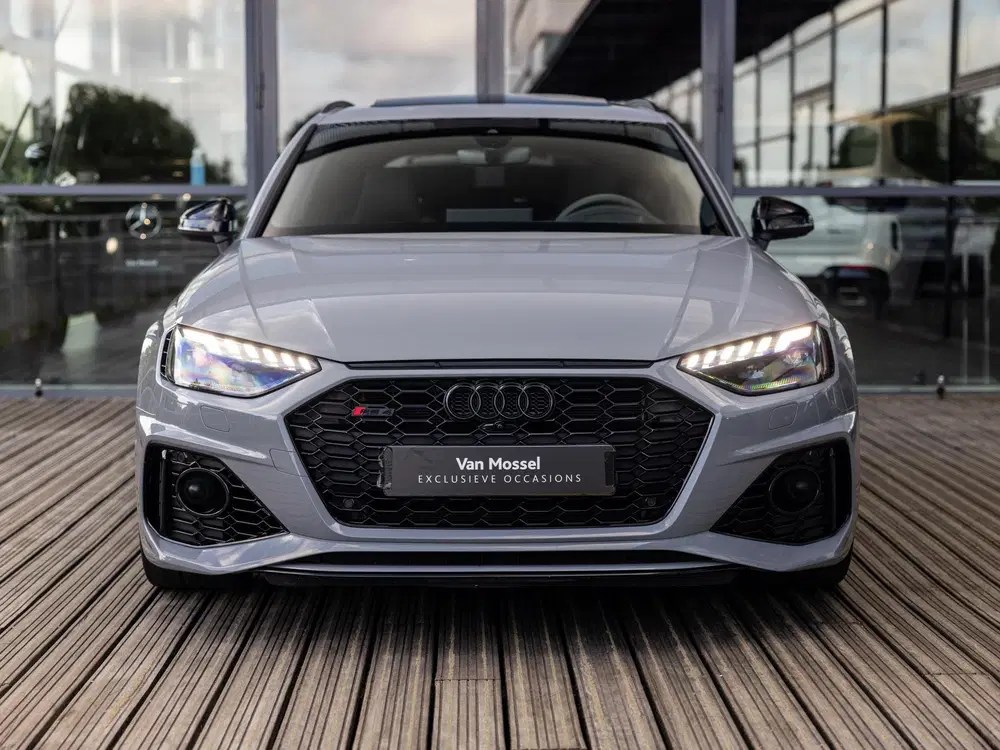 Audi RS4 2.9 TFSI RS 4 quattro competition plus kui uit 2023, foto 2