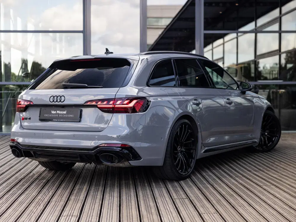 Audi RS4 2.9 TFSI RS 4 quattro competition plus kui uit 2023, foto 6