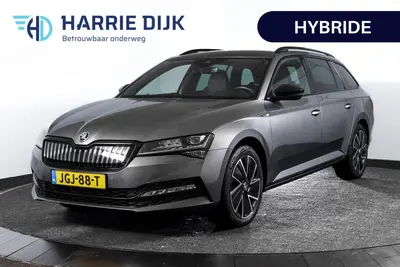 Skoda Superb 1.4 TSI iV Sportline Business uit 2024