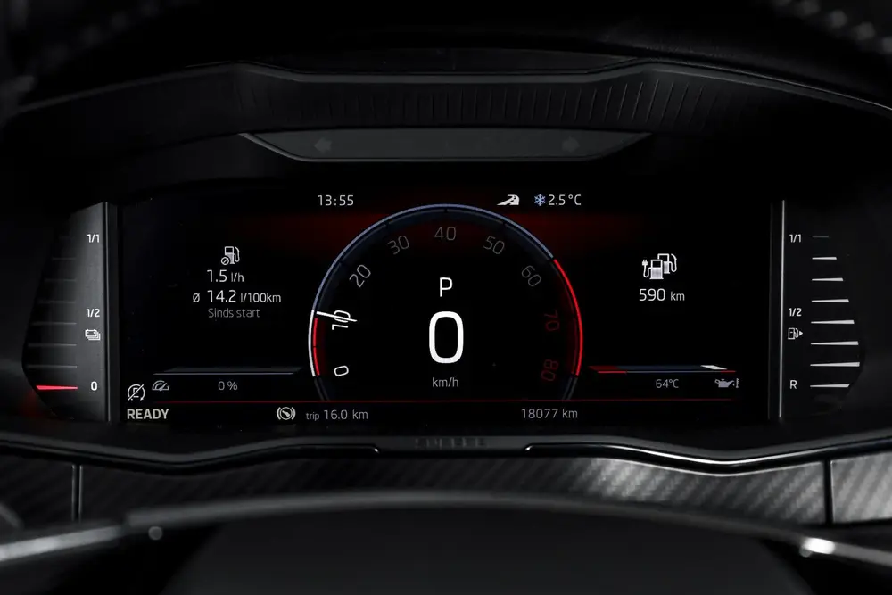 Skoda Superb 1.4 TSI iV Sportline Business uit 2024, foto 4