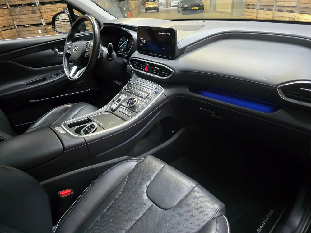Hyundai SANTA FE 1.6 T-GDI PHEV Premium Sky 7p. Leder Pano uit 2023, foto 10