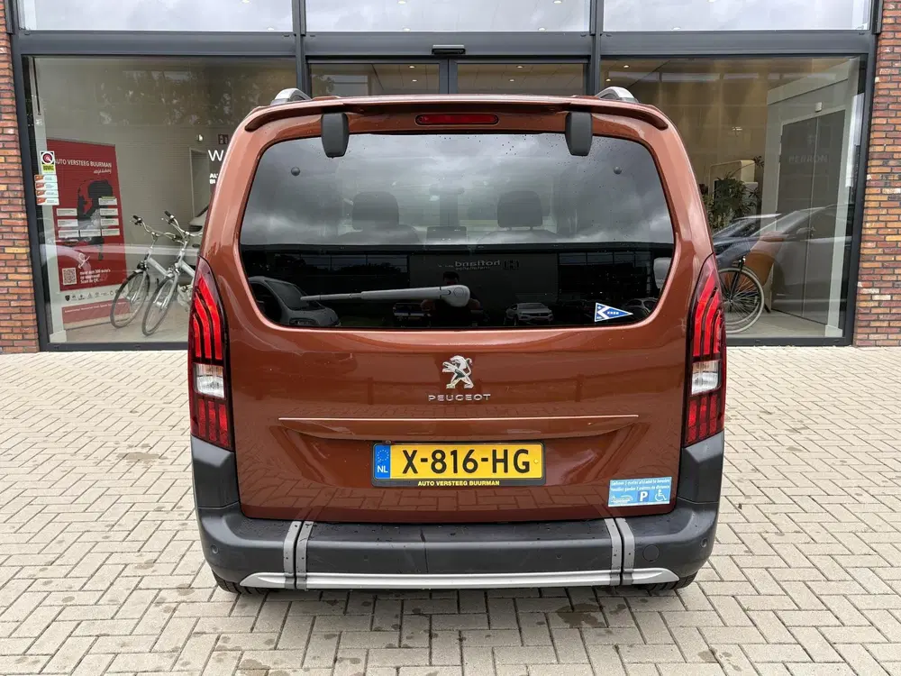 Peugeot Rifter 1.2 Puretech Allure L1 Rolstoelauto Automa uit 2021, foto 14