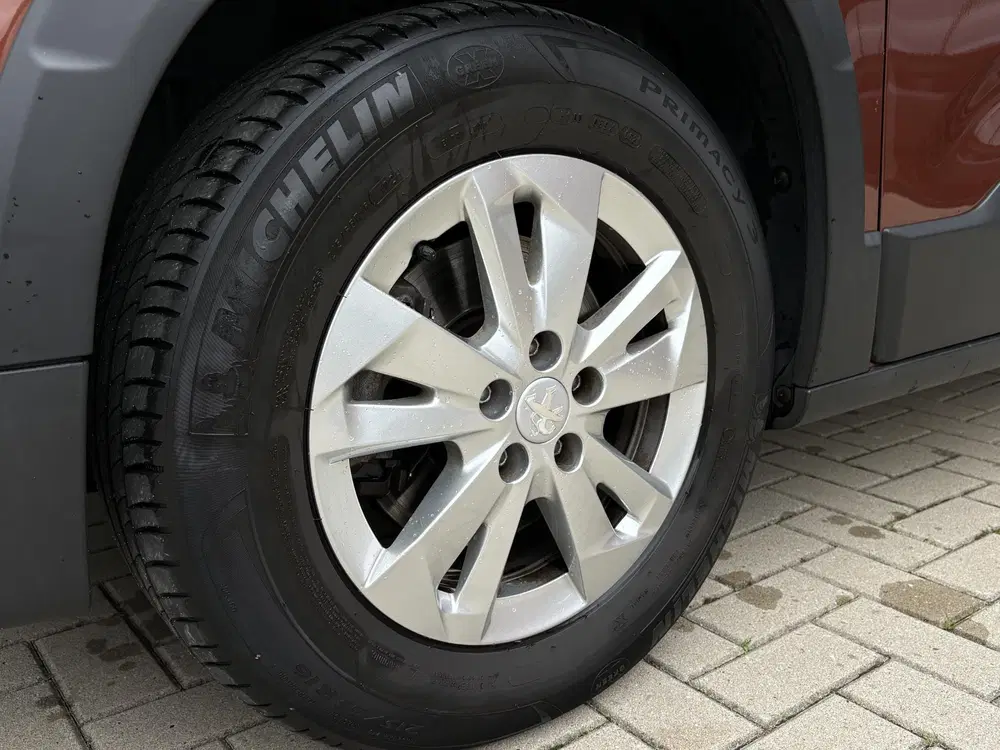 Peugeot Rifter 1.2 Puretech Allure L1 Rolstoelauto Automa uit 2021, foto 3