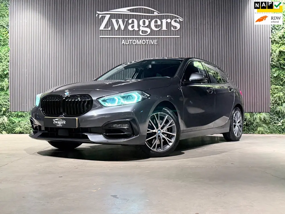 BMW 1-serie 118i High Executive Edition uit 2020