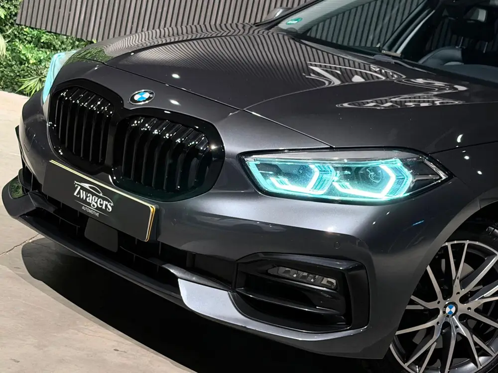 BMW 1-serie 118i High Executive Edition uit 2020, foto 5