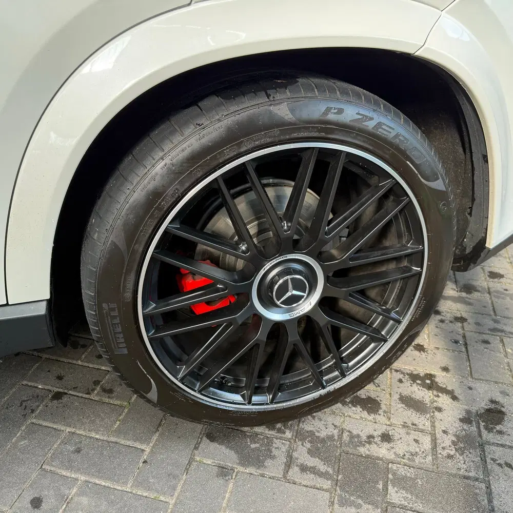 Mercedes-Benz GLE de uit 2021, foto 13