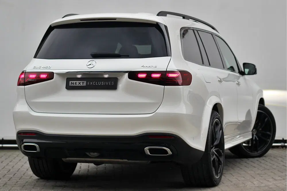 Mercedes-Benz GLS 450 4MATIC AMG Line 7-zits uit 2024, foto 11