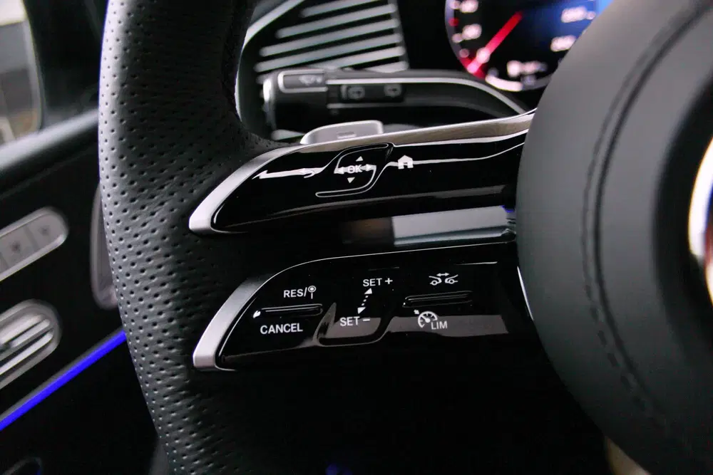 Mercedes-Benz GLS 450 4MATIC AMG Line 7-zits uit 2024, foto 20