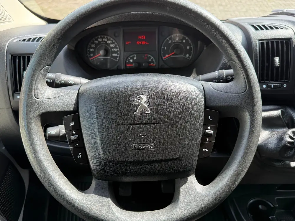 Peugeot Boxer 333 2.2 BlueHDi 140PK L2H2 Camera euro 6 3 uit 2021, foto 11