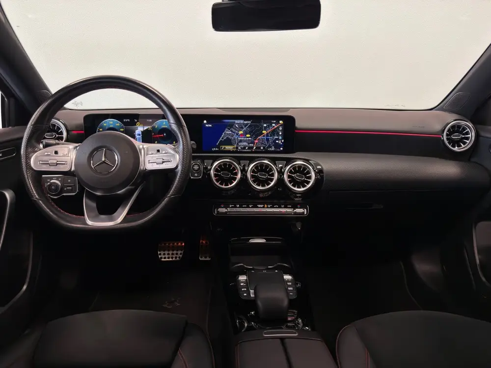 Mercedes-Benz A-Klasse 200 d uit 2022, foto 17
