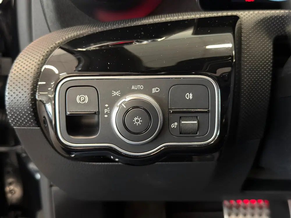 Mercedes-Benz A-Klasse 200 d uit 2022, foto 19