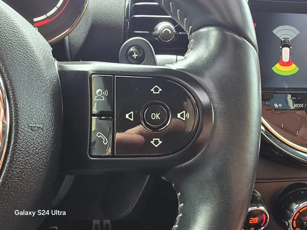Mini Clubman 2.0 JCW ALL4 Thunder Pack uit 2021, foto 14