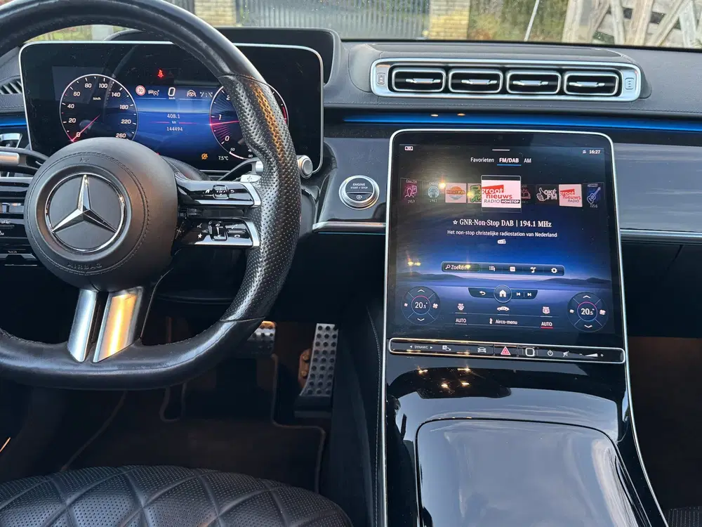 Mercedes-Benz S-Klasse 400d 4MATIC LANG AMG PANO HUD 360CA uit 2020, foto 13