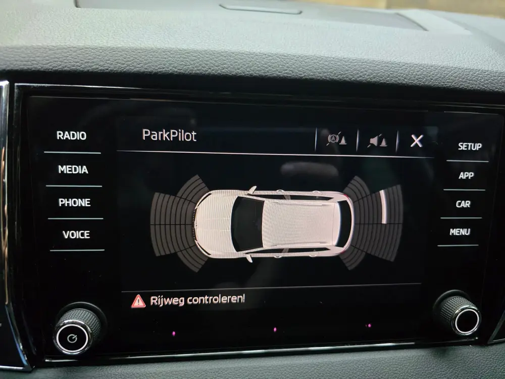 Skoda Karoq 1.0 TSI Ambition Business Navi Carplay tre uit 2019, foto 14