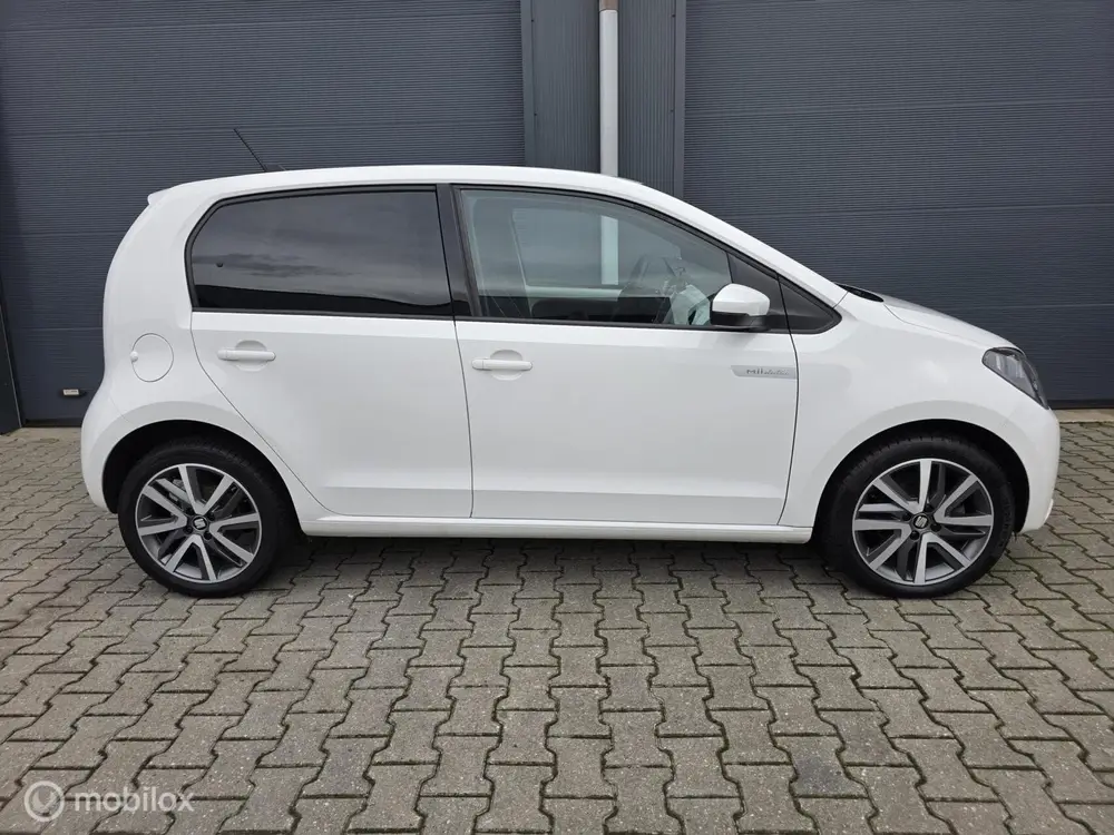 SEAT Mii uit 2020, foto 4