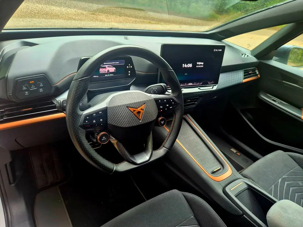 Cupra Born Essential 63 kWh btw auto nap uit 2024, foto 13