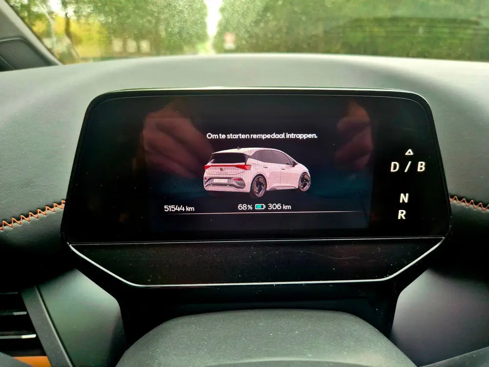 Cupra Born Essential 63 kWh btw auto nap uit 2024, foto 20