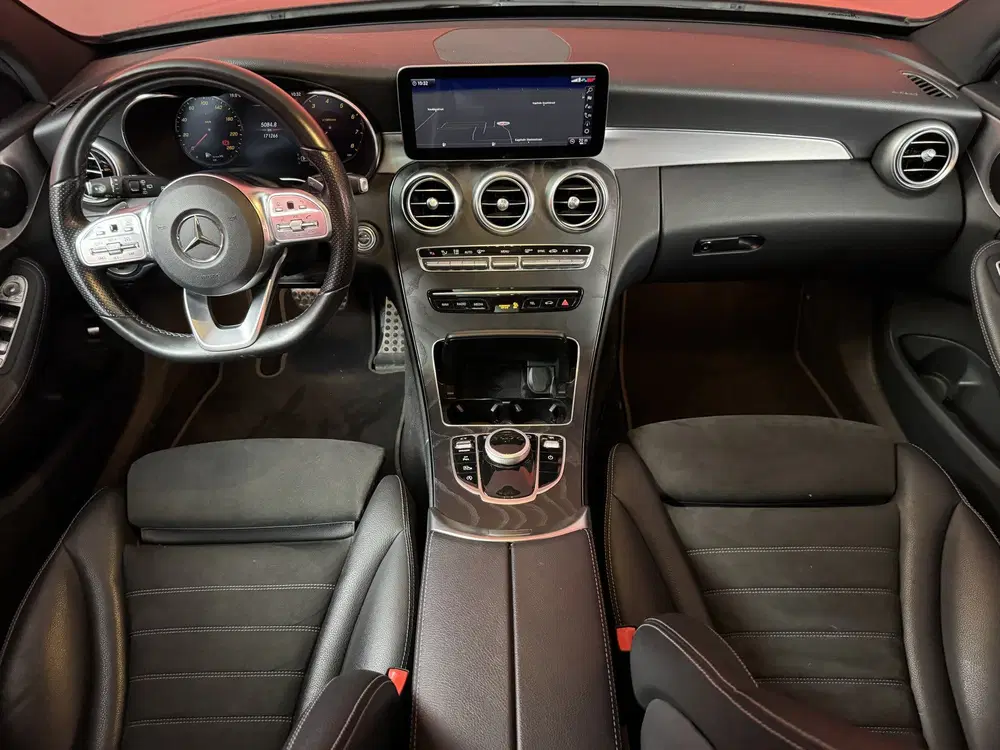 Mercedes-Benz C-Klasse 180 Business Solution AMG uit 2020, foto 12