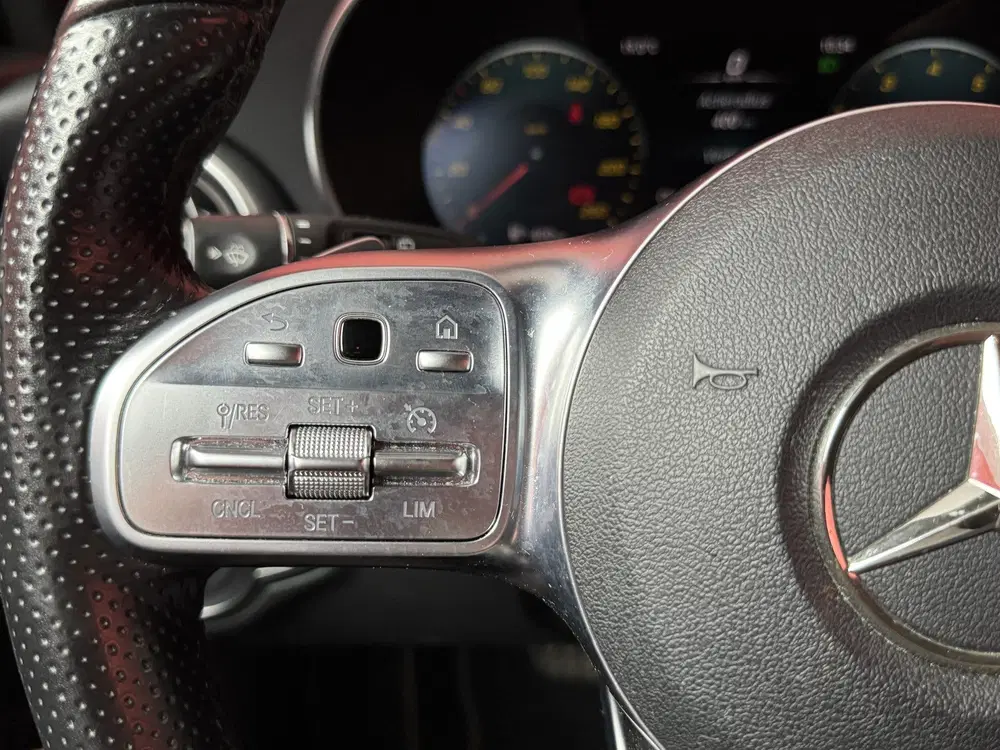 Mercedes-Benz C-Klasse 180 Business Solution AMG uit 2020, foto 15