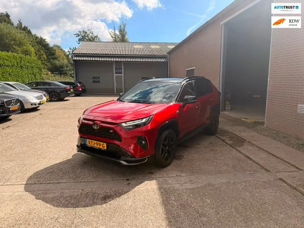 Toyota RAV 4 2.5 Plug-in Hybrid AWD GR SPORT uit 2025
