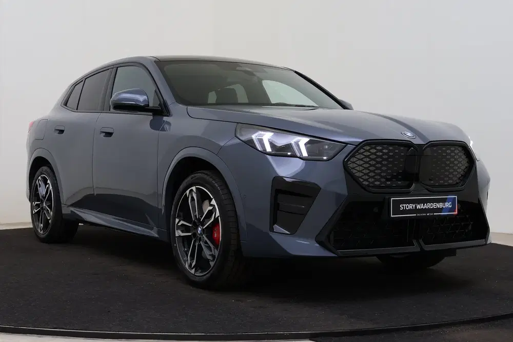 BMW iX2 eDrive20 M Sport uit 2026, foto 13