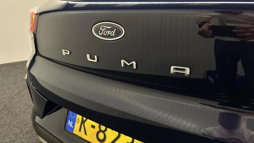 Ford Puma 1.0 EcoBoost Hybrid Titanium NAVI CRUISE L uit 2021, foto 15