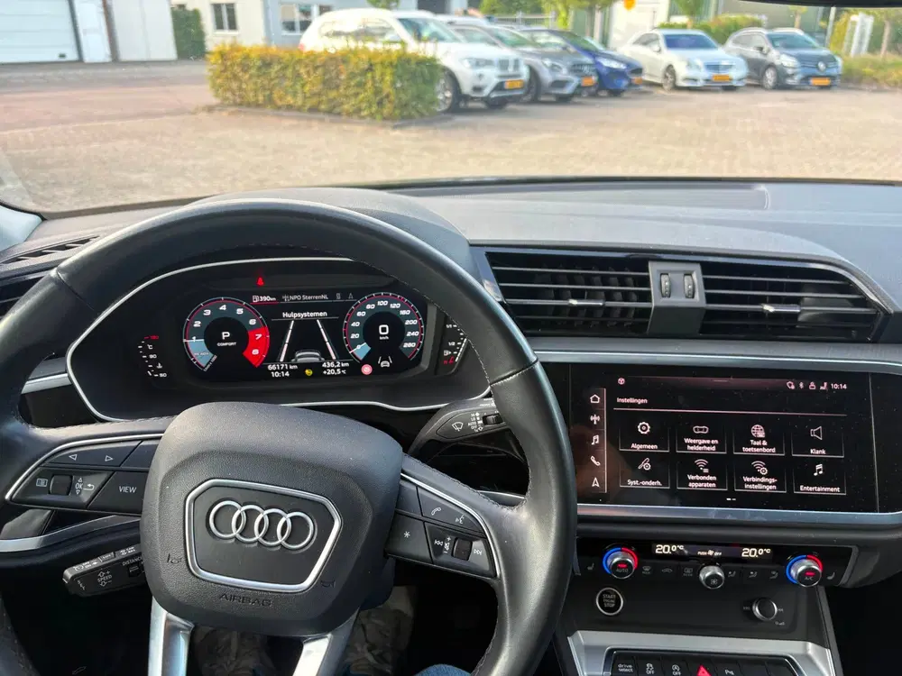 Audi Q3 35 TFSI S Edition uit 2022, foto 13