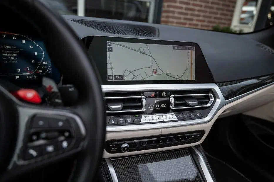 BMW M4 BMW M4 Competition xDrive Cabrio uit 2022, foto 20