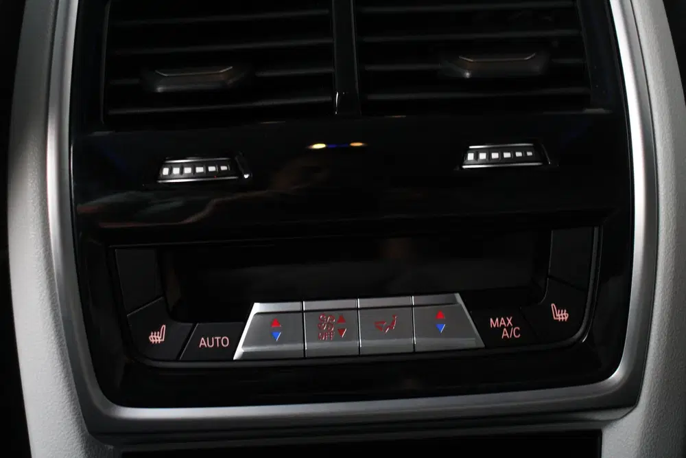 BMW XM PHEV 30 kWh V8 653pk (bj 2023 uit 2023, foto 13