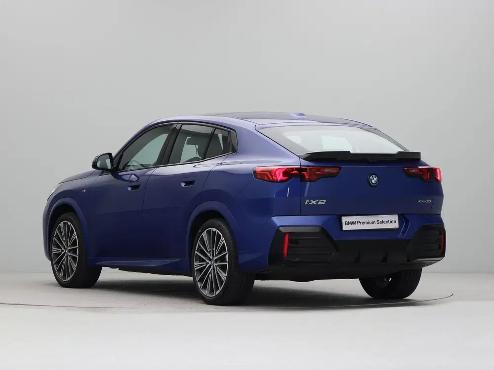 BMW iX2 xDrive30 67 kWh M Sport Edition (bj 2025 uit 2025, foto 10