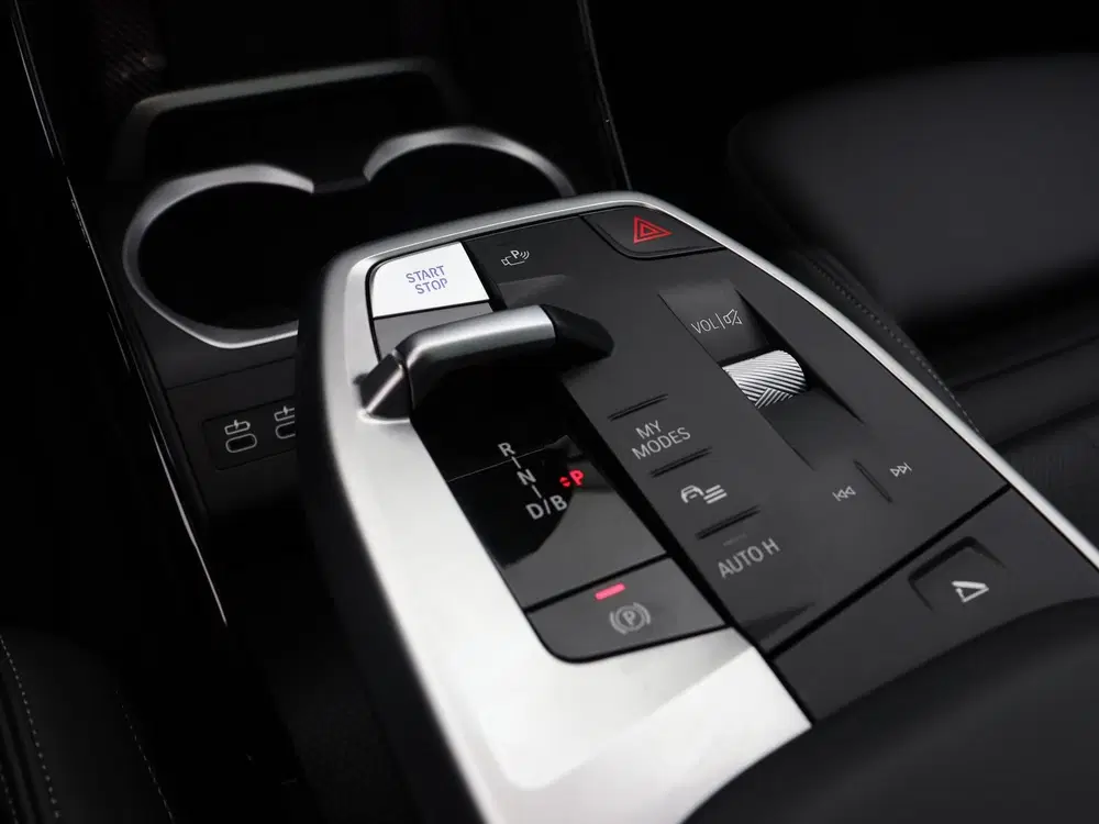 BMW iX2 xDrive30 67 kWh M Sport Edition (bj 2025 uit 2025, foto 16