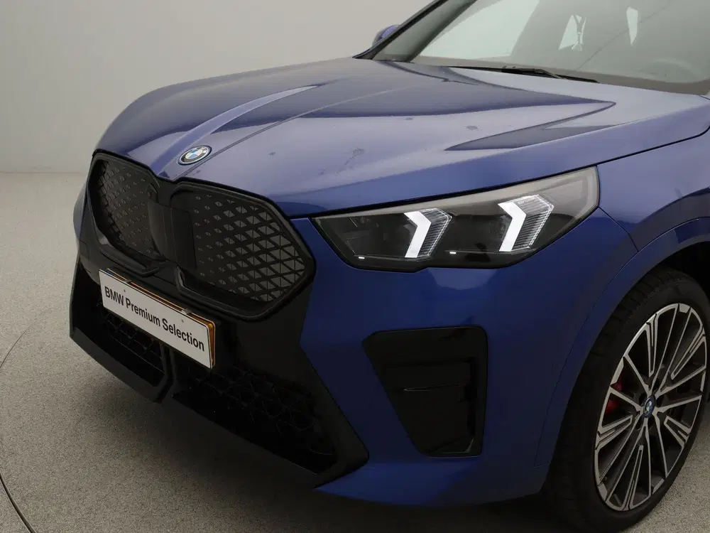 BMW iX2 xDrive30 67 kWh M Sport Edition (bj 2025 uit 2025, foto 20