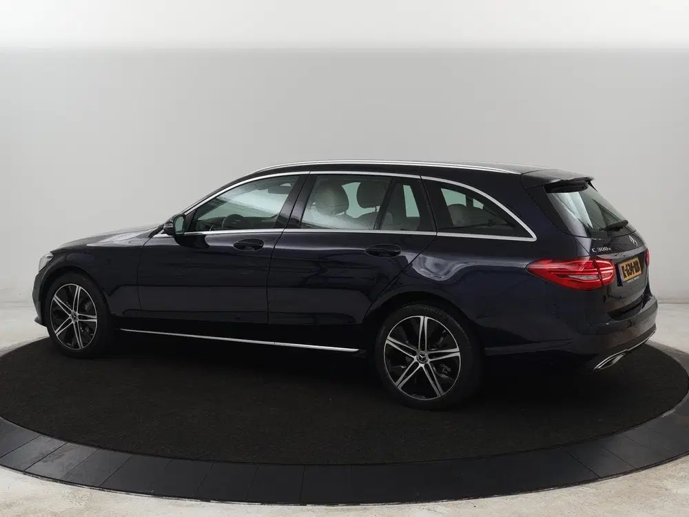 Mercedes-Benz C-Klasse 300e Business Solution Luxury uit 2021, foto 2