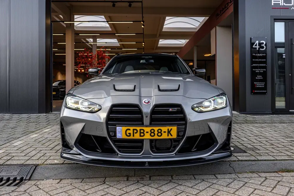 BMW M3 xDrive Competition uit 2023, foto 10