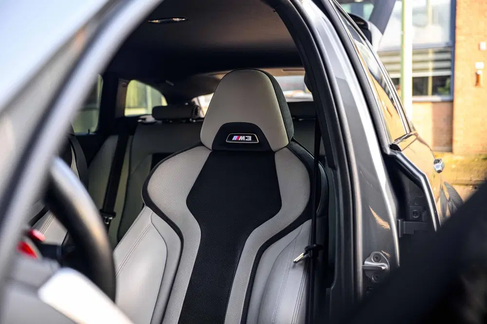 BMW M3 xDrive Competition uit 2023, foto 18