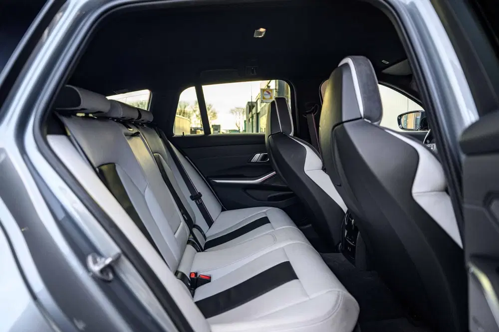 BMW M3 xDrive Competition uit 2023, foto 20
