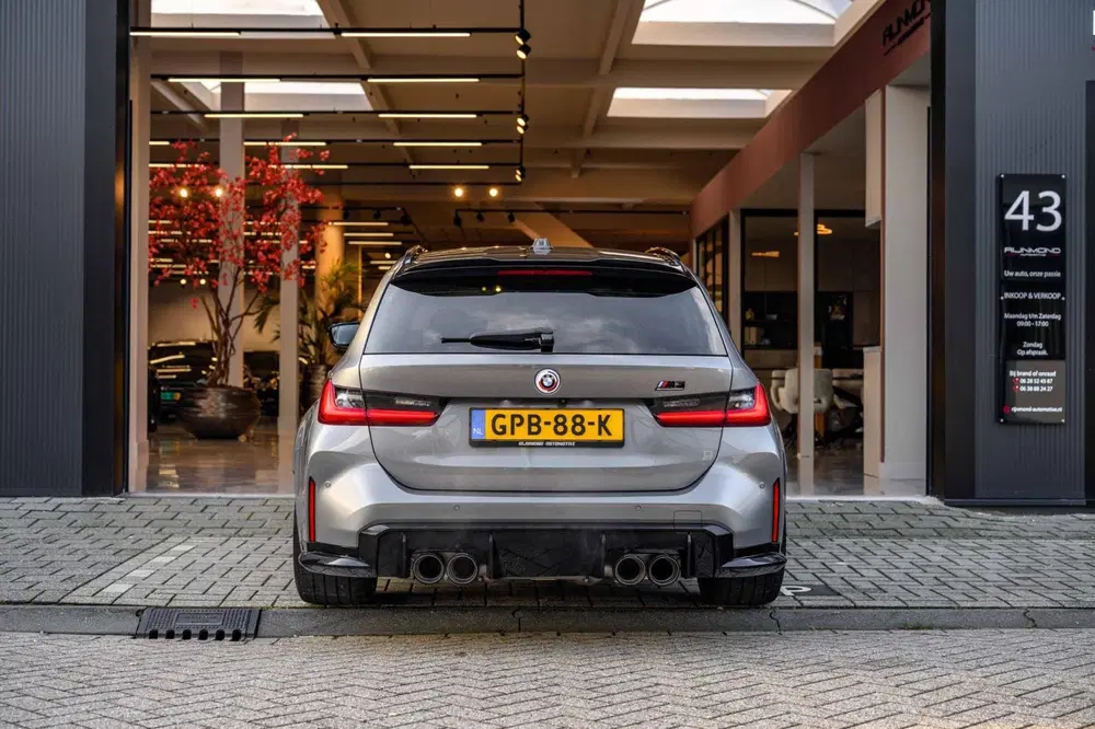 BMW M3 xDrive Competition uit 2023, foto 4