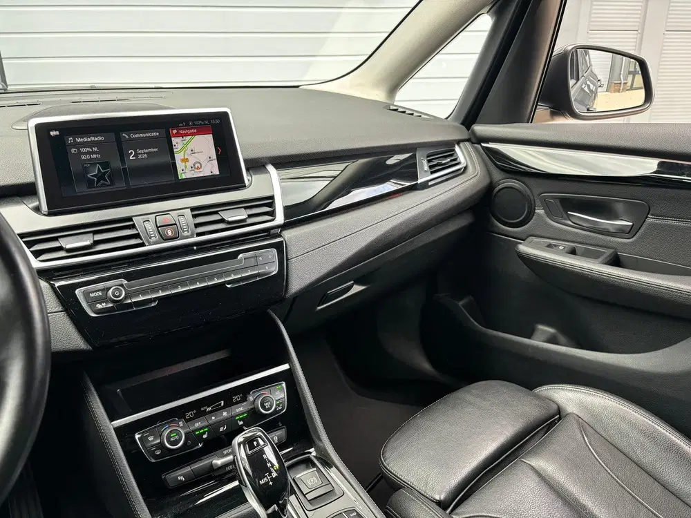 BMW 2-serie Active Tourer 218i 136pk Aut 2021 Grijs BT uit 2021, foto 11