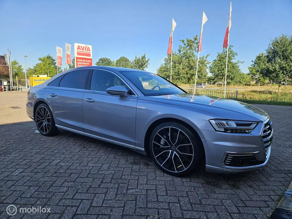 Audi A8 60 TFSI e quattro Pro Line Plus uit 2020, foto 4